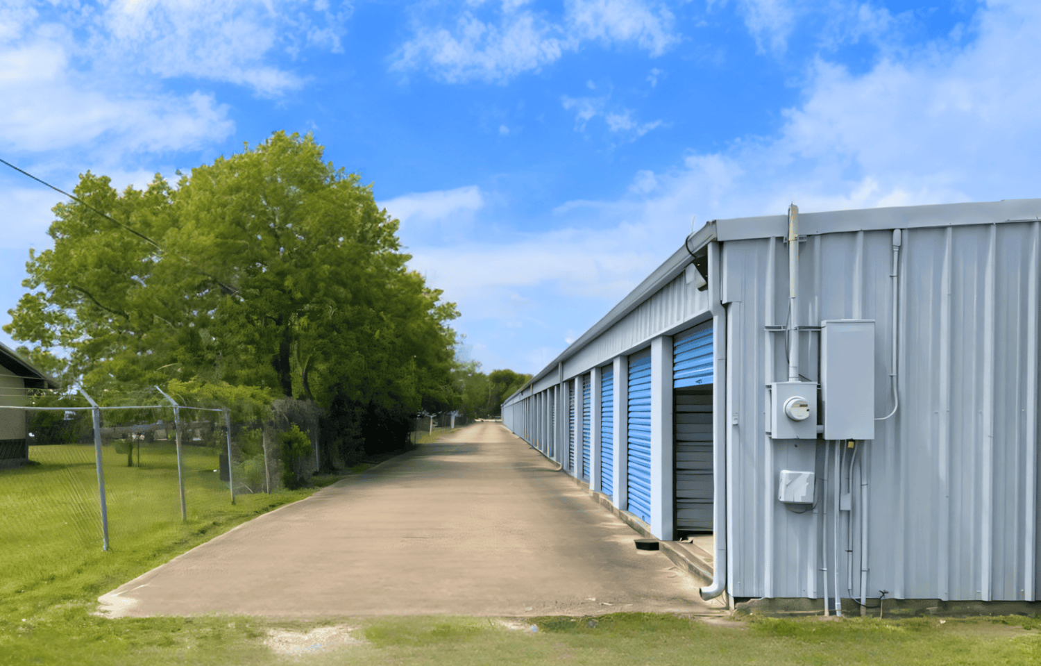 self storage units nederland